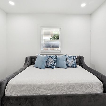 Centrally Located Home In Atlanta-10 Mins From Ga Aquarium, Mercedes Benz Stadium, & Much More エクステリア 写真